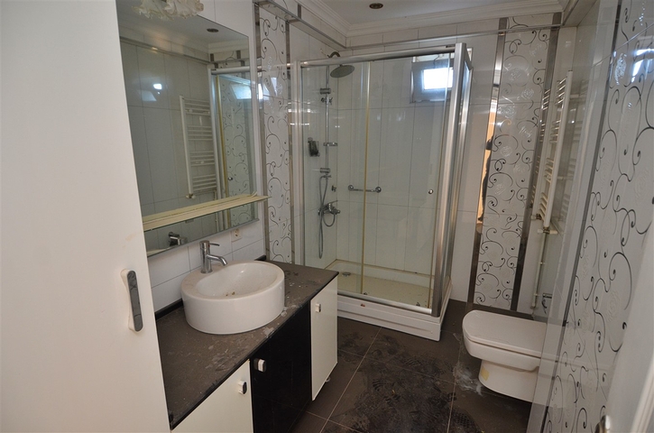 شقة 3 + 1 في منطقة كاجلايان - أنطاليا