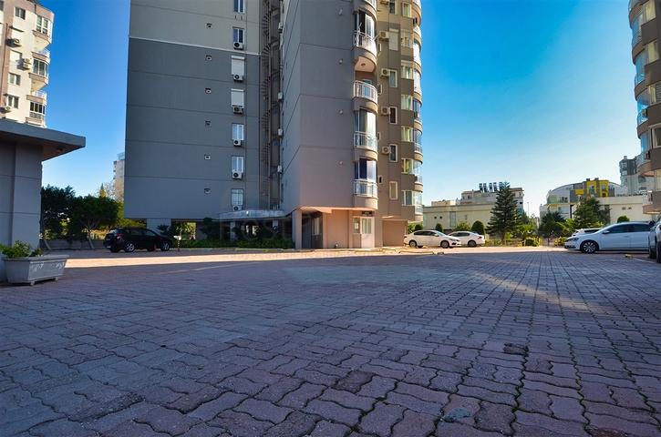 شقة 3 + 1 في منطقة كاجلايان - أنطاليا