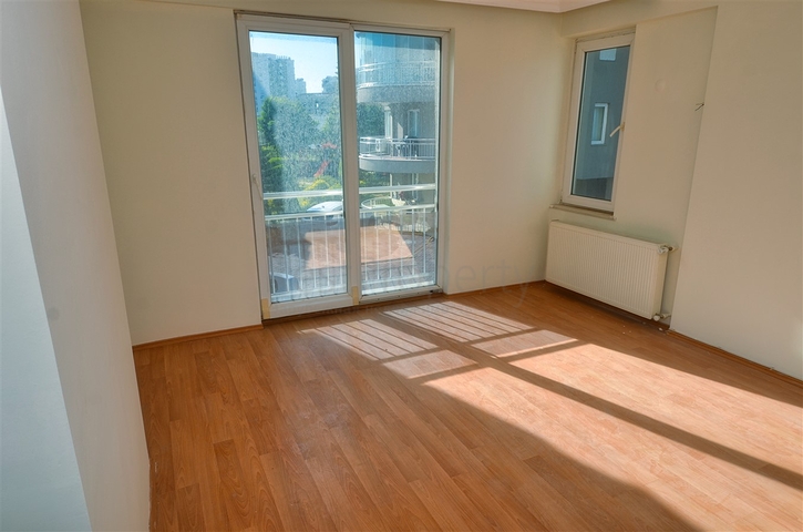 شقة 3 + 1 في منطقة كاجلايان - أنطاليا