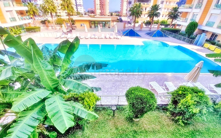 شقة 4 + 1 في منطقة ساريسو - أنطاليا