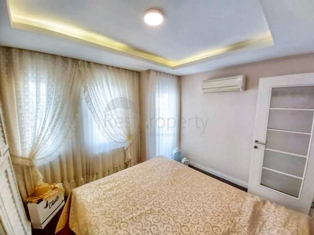 شقة 4 + 1 في منطقة ساريسو - أنطاليا