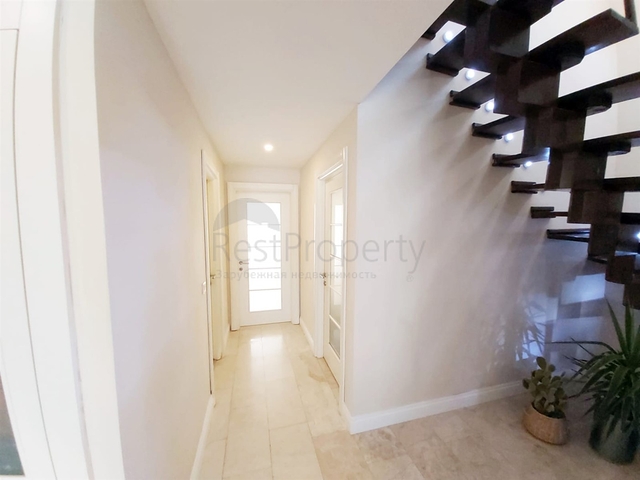 شقة 4 + 1 في منطقة ساريسو - أنطاليا