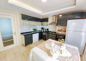 شقة 4 + 1 في منطقة ساريسو - أنطاليا