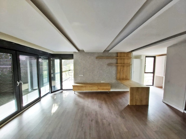 شقة 2 + 1 في مجمع جديد في هورما