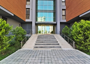 شقة 2 + 1 في مجمع جديد في هورما