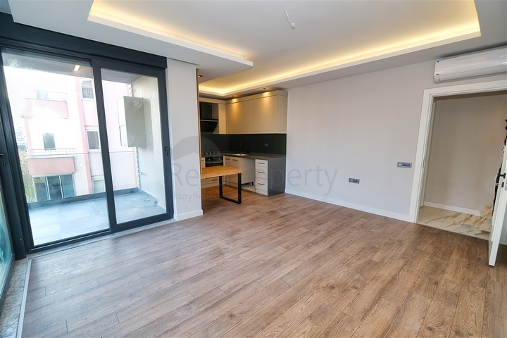 شقة 2 + 1 في منطقة ليمان - كونيالتي