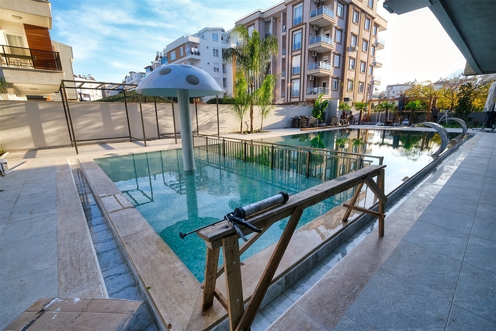 شقة 2 + 1 في منطقة ليمان - كونيالتي