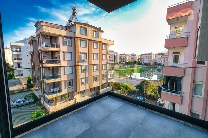 شقة 2 + 1 في منطقة ليمان - كونيالتي