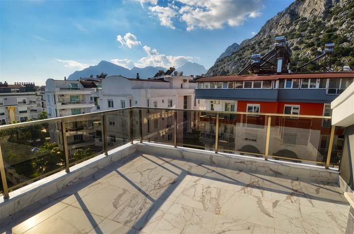 شقة 4 + 1 في منطقة هورما - أنطاليا