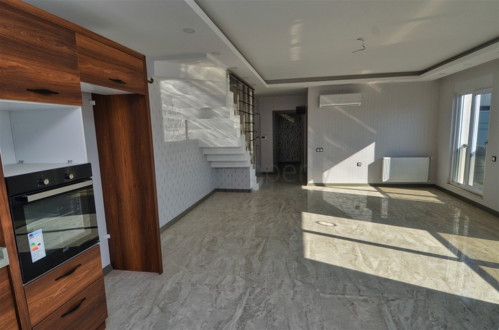 شقة 4 + 1 في منطقة هورما - أنطاليا