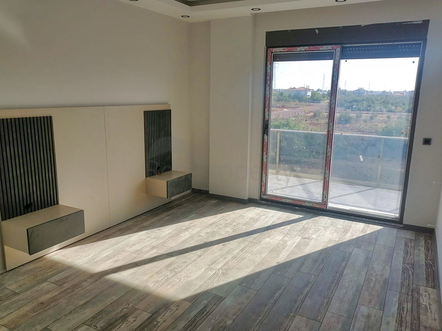  فيلا 7 + 1 في منطقة دوشمالتي - انطاليا