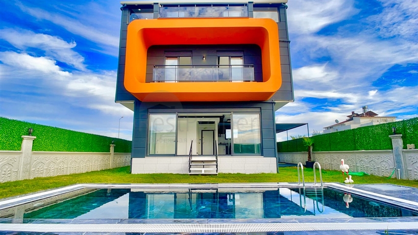  فيلا 5 + 1 في بيليك - أنطاليا