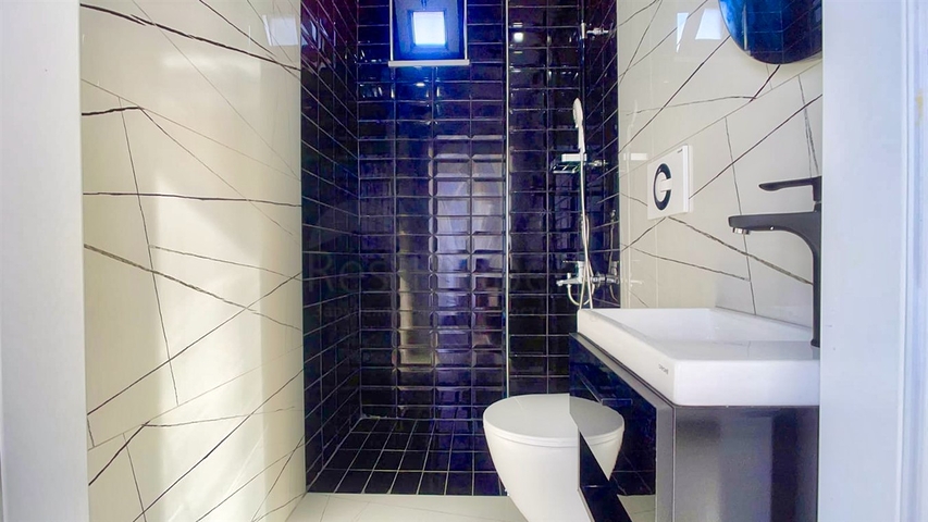  فيلا 5 + 1 في بيليك - أنطاليا