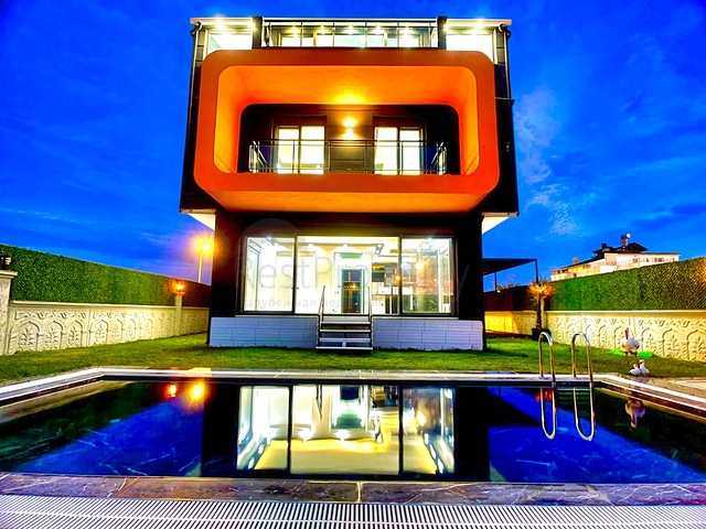  فيلا 5 + 1 في بيليك - أنطاليا