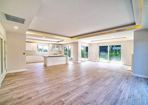 مجمع فلل 4 + 1 مخطط في دوشمالتي - أنطاليا