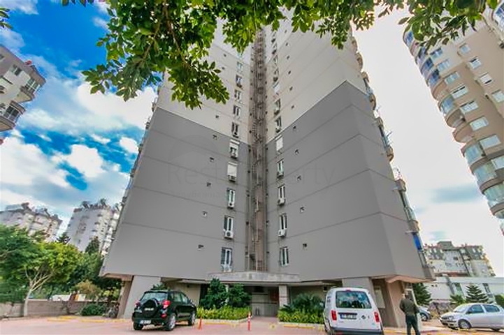 شقة 3 + 1 في منطقة كاجلايان - أنطاليا