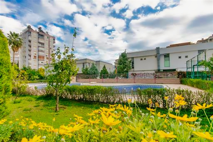 شقة 3 + 1 في منطقة كاجلايان - أنطاليا