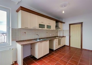 شقة 3 + 1 في منطقة كاجلايان - أنطاليا