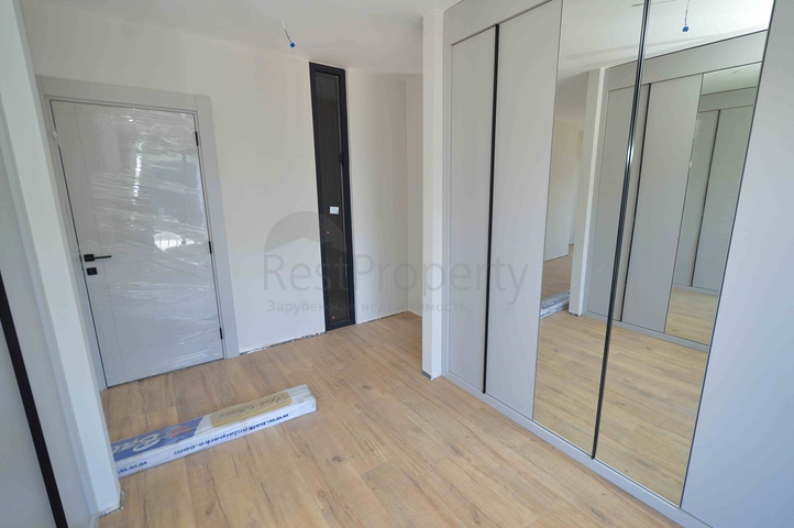 فلل في مجمع فاخر 5 + 1 في منطقة لارا المرموقة - أنطاليا