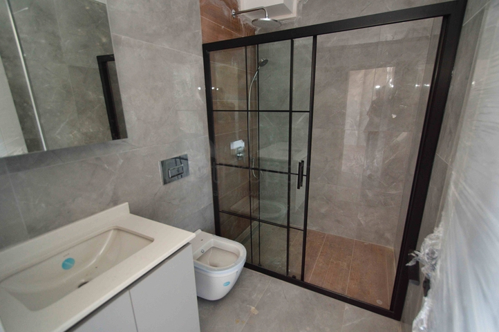 فلل في مجمع فاخر 5 + 1 في منطقة لارا المرموقة - أنطاليا