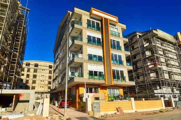 شقة 1 + 1 في منطقة ساريسو - أنطاليا