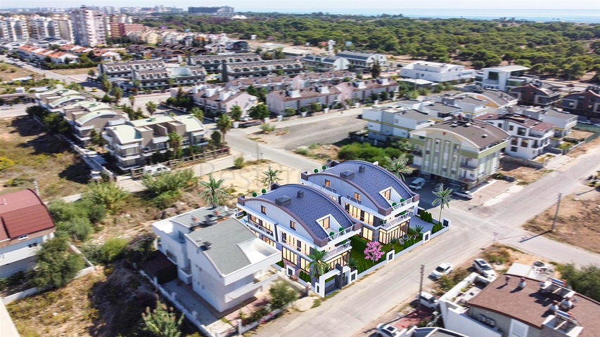  فيلا 3 + 1 في منطقة غوزلوبا- أنطاليا