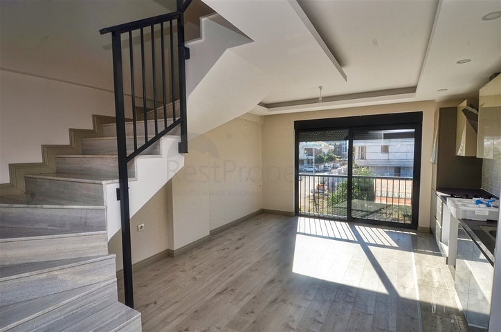 شقة 3 + 1 في منطقة غوزالوبا - أنطاليا