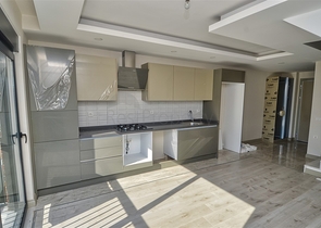 شقة 3 + 1 في منطقة غوزالوبا - أنطاليا