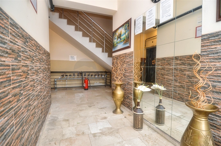 شقة 2 + 1 في لارا - أنطاليا