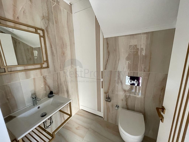  فيلا 4 + 1 في بيليك - أنطاليا