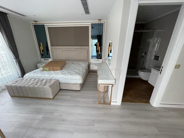  فيلا 4 + 1 في بيليك - أنطاليا