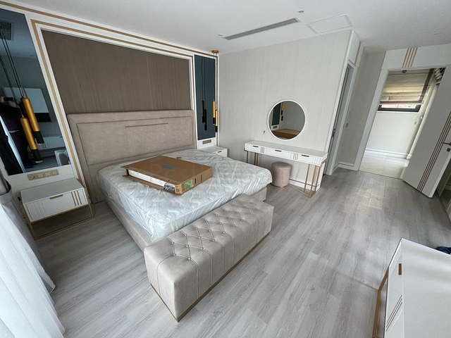  فيلا 4 + 1 في بيليك - أنطاليا