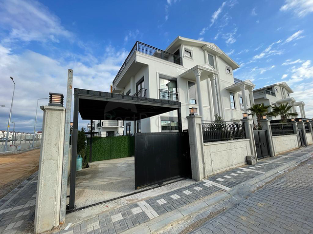  فيلا 4 + 1 في بيليك - أنطاليا