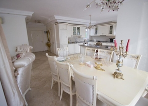 شقة 4 + 1 في بيليك - أنطاليا