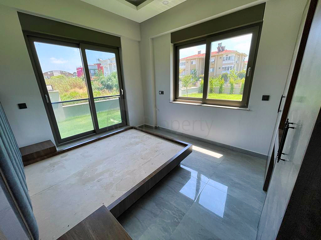 شقق 2 + 1 ، 4 + 1 لها في بيليك - أنطاليا