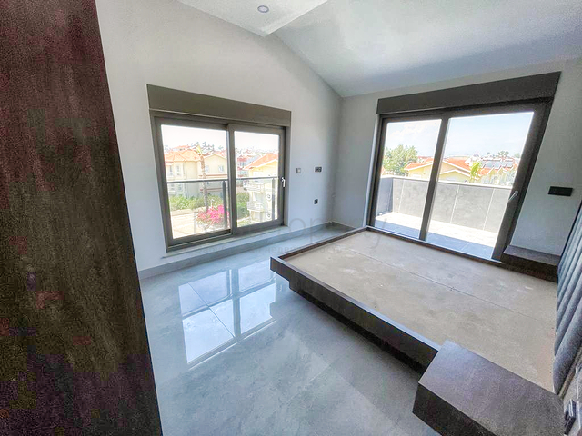 شقق 2 + 1 ، 4 + 1 لها في بيليك - أنطاليا