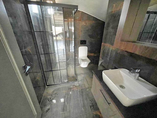 شقق 2 + 1 ، 4 + 1 لها في بيليك - أنطاليا