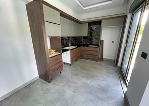 شقق 2 + 1 ، 4 + 1 لها في بيليك - أنطاليا