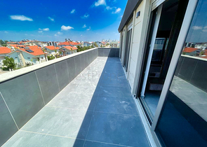 شقق 2 + 1 ، 4 + 1 لها في بيليك - أنطاليا