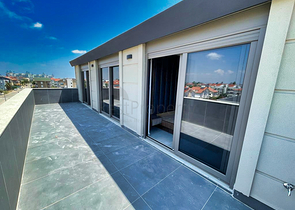 شقق 2 + 1 ، 4 + 1 لها في بيليك - أنطاليا