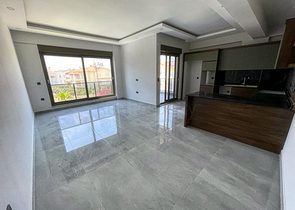 شقق 2 + 1 ، 4 + 1 لها في بيليك - أنطاليا