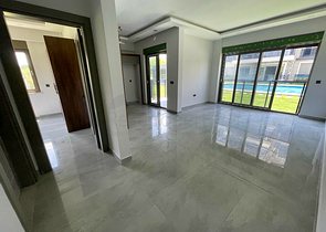 شقق 2 + 1 ، 4 + 1 لها في بيليك - أنطاليا