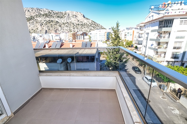 شقة 2 + 1 في منطقة هورما - أنطاليا