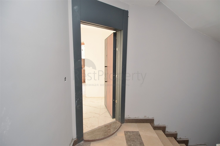 شقق 3 + 1 في منطقة كيزيلاريك - أنطاليا