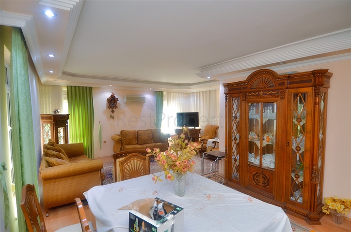 شقق 3 + 1 في لارا - أنطاليا