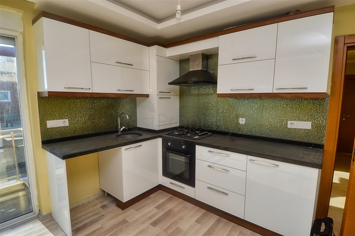 شقق 1 + 1 و 3 + 1 في منطقة لارا - أنطاليا