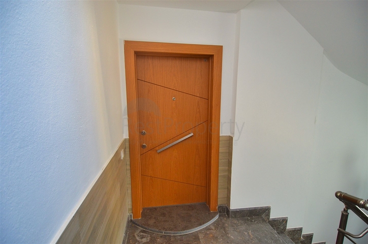 شقق 1 + 1 و 3 + 1 في منطقة لارا - أنطاليا