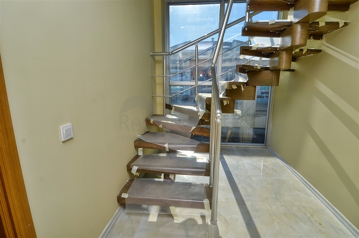 شقق 1 + 1 و 3 + 1 في منطقة لارا - أنطاليا