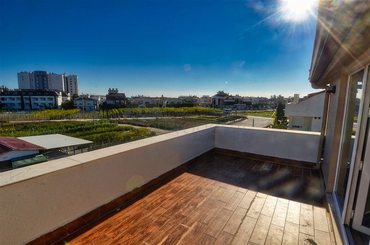 شقق 1 + 1 و 3 + 1 في منطقة لارا - أنطاليا