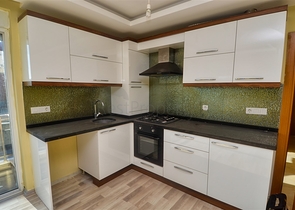 شقق 1 + 1 و 3 + 1 في منطقة لارا - أنطاليا